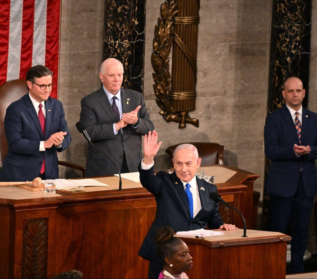 Sementara, Netanyahu dalam pidatonya di Kongres AS, pada Rabu (27/7), menyinggung dukungan Presiden Joe Biden setelah serangan 7 Oktober Hamas di Israel.&nbsp;