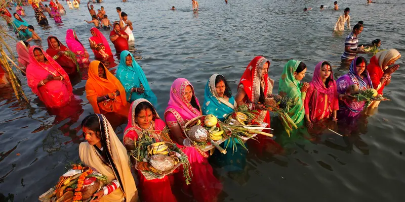 20161107---Puja-India-reuters1