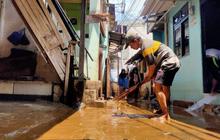 Cara Ampuh Menghilangkan Bau Apek dan Jamur di Rumah Setelah Banjir Surut