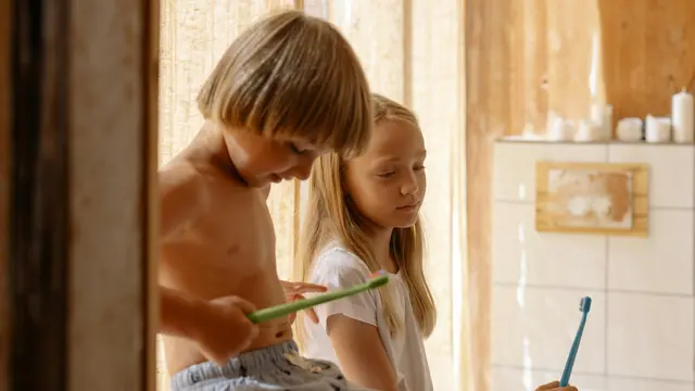 Menimbulkan Bau Mulut