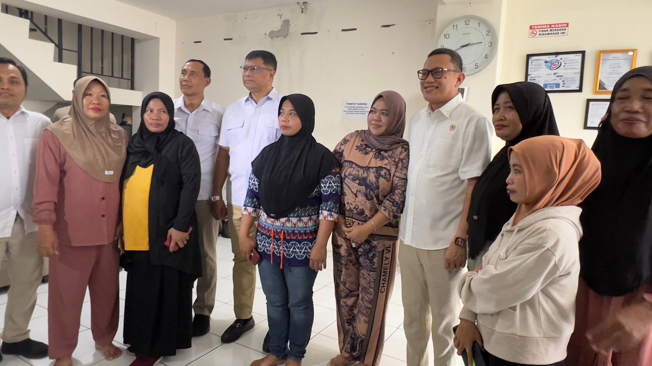 Menteri Perlindungan PMI Gerebek Rumah Penampungan TKI Ilegal Dijanjikan Kerja di UEA, 1 Calo Ditangkap