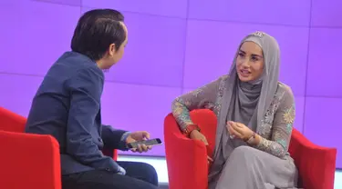 Dalam acara Dear Haters, Shinta Bachir menceritakan gaya hidup bebas saat ia menjadi artis seksi