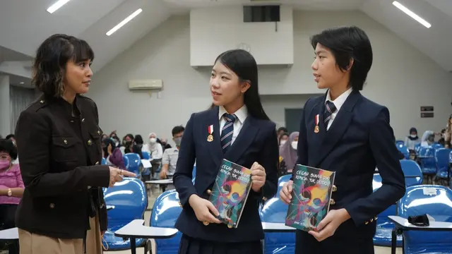 Nova Riyanti Yusuf alias Noriyu mengedukasi masyarakat lewat buku 'Cegah Bunuh Diri Remaja, Yuk Deteksi'