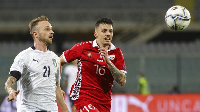 Italia Pesta Gol ke Gawang Moldova