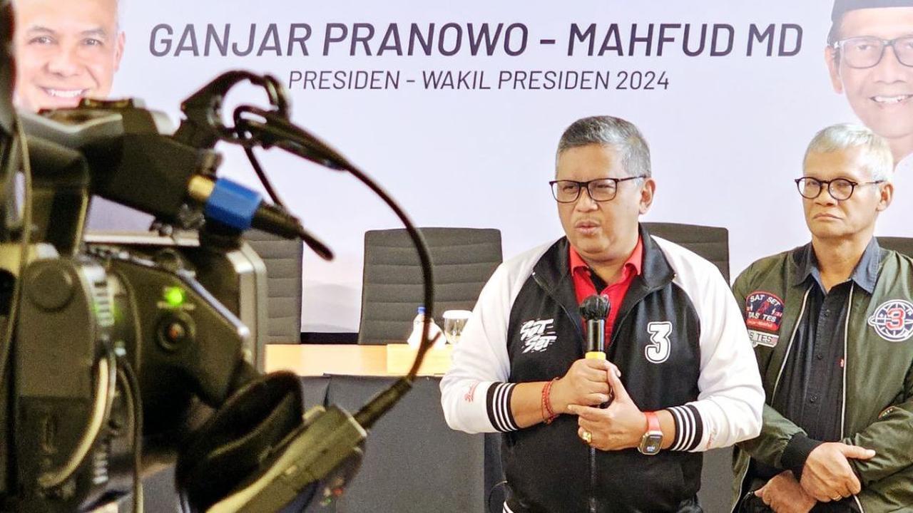 Sekjen PDIP Kritik Jokowi: Utang Swasta dan BUMN Hampir USD200 Miliar