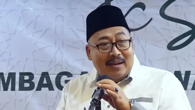Ketua PBNU Bidang Keagamaan, KH. Ahmad Fahrur Rozi mengatakan, pihaknya memaklumi berbagai perkembangan global terkini mendorong tingginya harga minyak dunia. (Doc. Istimewa)