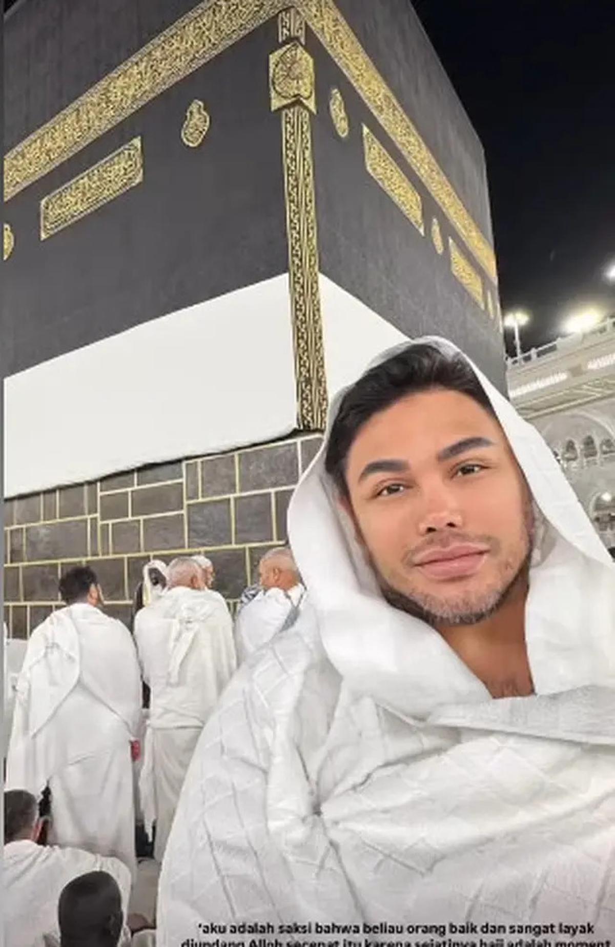 Ivan Gunawan Ingin Belajar Hidup Tanpa Riba, Tutup Kartu Kredit Setelah Pulang Naik Haji