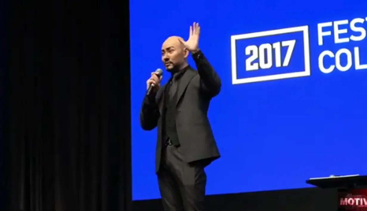 Hal itu diungkapkan Deddy saat menjadi pembicara dalam sebuah acara yang dilakukan belum lama ini. Acara yang direkam dalam video itu juga diunggah ayah satu anak itu di Youtube pada 21 Oktober 2017 silam. (youtube)