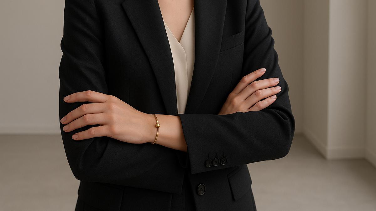 10 Model Gelang Emas Elegan 2 Gram dengan Bola Kecil Tren 2025, Cocok untuk Wanita Karier