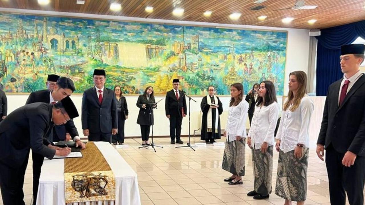 Fakta Unik: Menkum Pimpin Pengambilan Sumpah Naturalisasi Mauro Zijlstra dan Tiga Atlet Lainnya di Belanda