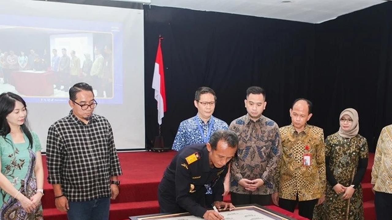 KPU Bea dan Cukai Tipe A Tanjung Priok secara resmi meluncurkan Program Inisiatif Penggunaan Jaminan Nontunai Elektronik