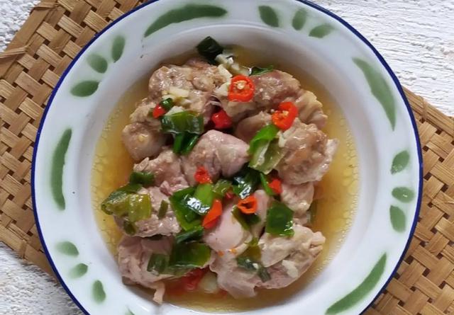 3. Mengukus Daging Agar Matang Tanpa Minyak Tambahan