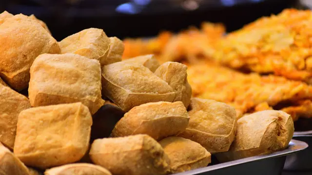 Makanan yang Tidak Boleh Dikonsumsi Bersamaan dengan Kopi