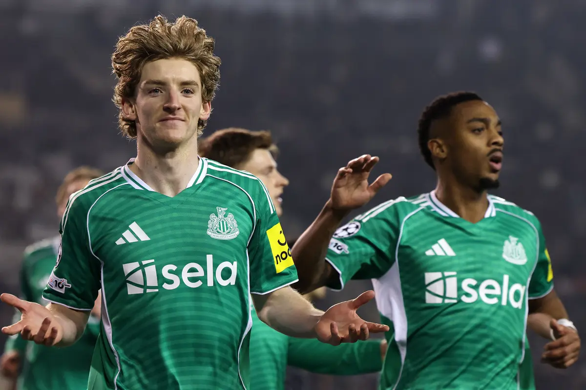 Foto: Pesta Gol Newcastle di Laga Play Off Liga Champions 2025/2026, Anthony Gordon Quattrick