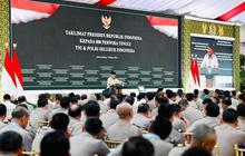 Menjelang Dua Tahun, Prabowo Kumpulkan 800 Pati TNI-Polri di Istana