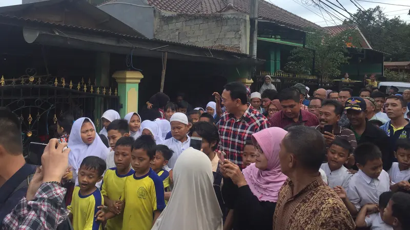 Calon Gubernur DKI Jakarta Basuki Tjahaja Purnama atau Ahok