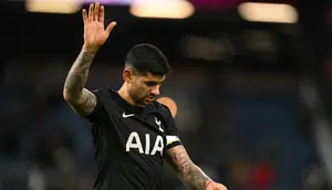 Arsenal dan Chelsea Saling Sikut untuk Transfer Cristian Romero