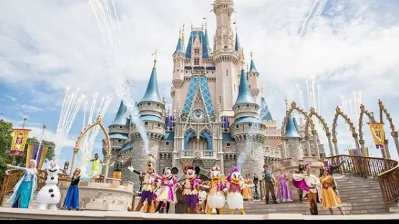 Hampir 3 Bulan Ditutup, Disneyland Siap Buka Kembali 11 Juli 2020