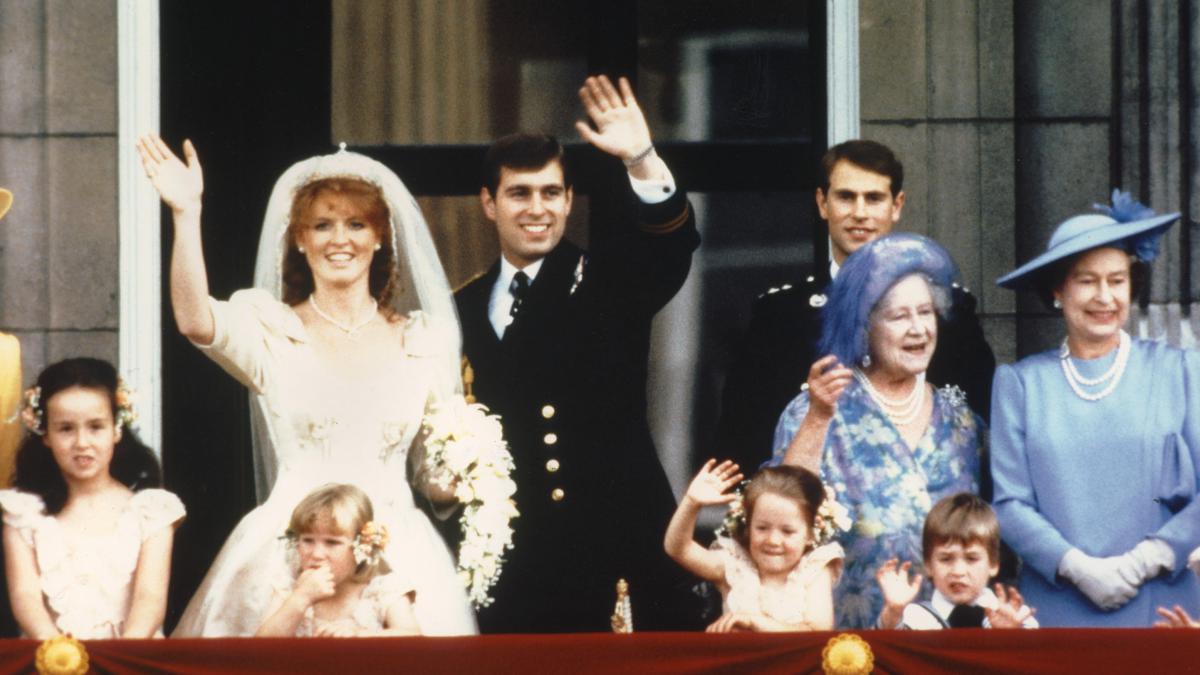 19 Maret 1992: Istana Buckingham Umumkan Perpisahan Pangeran Andrew dan Sarah Ferguson