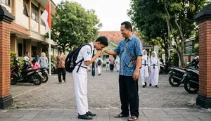 Peran Ayah Mengantar Anak Hari Pertama Masuk Sekolah: Membangun Fondasi Pendidikan