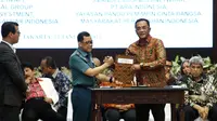 Asosiasi DPRD Kota se-Indonesia (Adeksi) bersinergi dengan Lembaga Ketahanan Nasional (Lemhanas) melalui penandatanganan memorandum of understanding (MoU) atau nota kesepahaman, Kamis (12/1/2023). Penandatanganan dilakukan oleh Gubernur Lemhanas Andi Widjajanto dengan Ketua Umum Adeksi Sigit K Yunianto didampingi Sekretaris Jenderal Adeksi Didi Sumardi dan di Ruang Dwiwarna Purwa Gedung Pancagatra Lantai II Lemhanas.