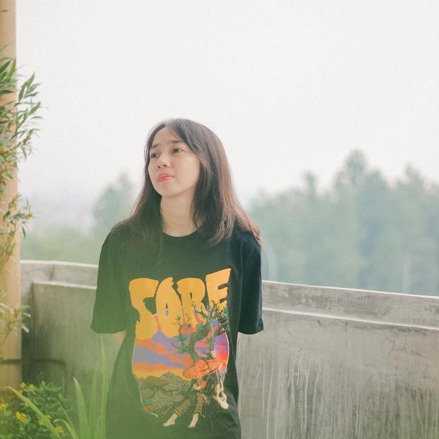 6 Potret Terbaru Rana Cynthia 'Si Entong', Sudah Jarang Muncul di Layar Kaca