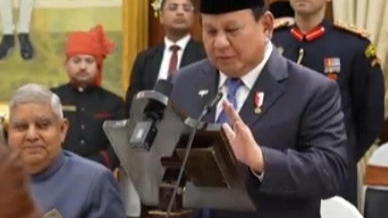 Presiden Prabowo Dijamu Makam Malam Presiden India