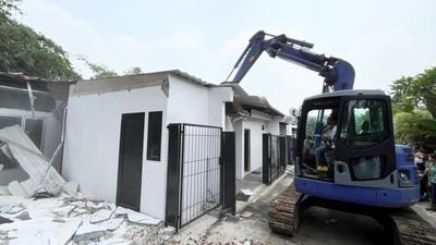 Klaster Mewah Lapas Cibinong Dibongkar