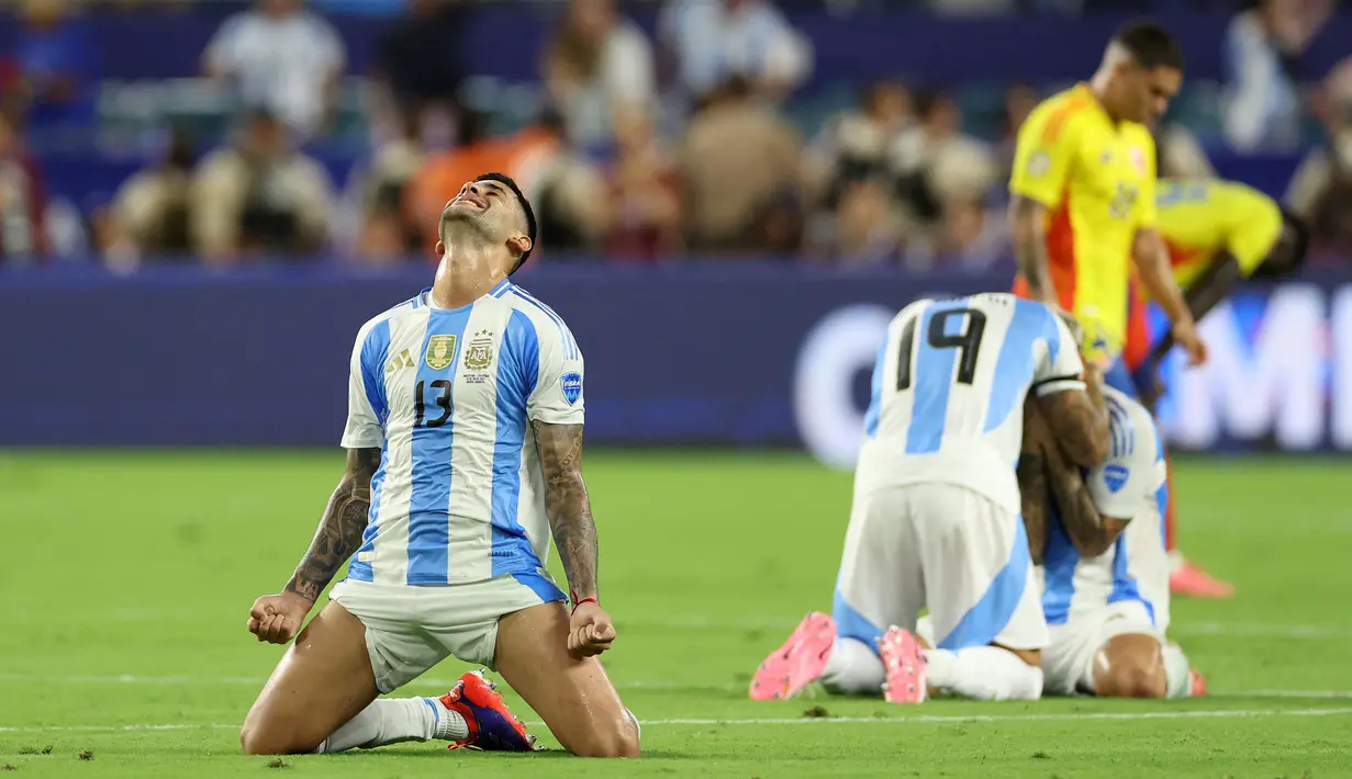 Hingga babak tambahan waktu usai, tidak ada lagi gol yang tercipta. Argentina menang 1-0 atas Kolombia. (CHARLY TRIBALLEAU/AFP)