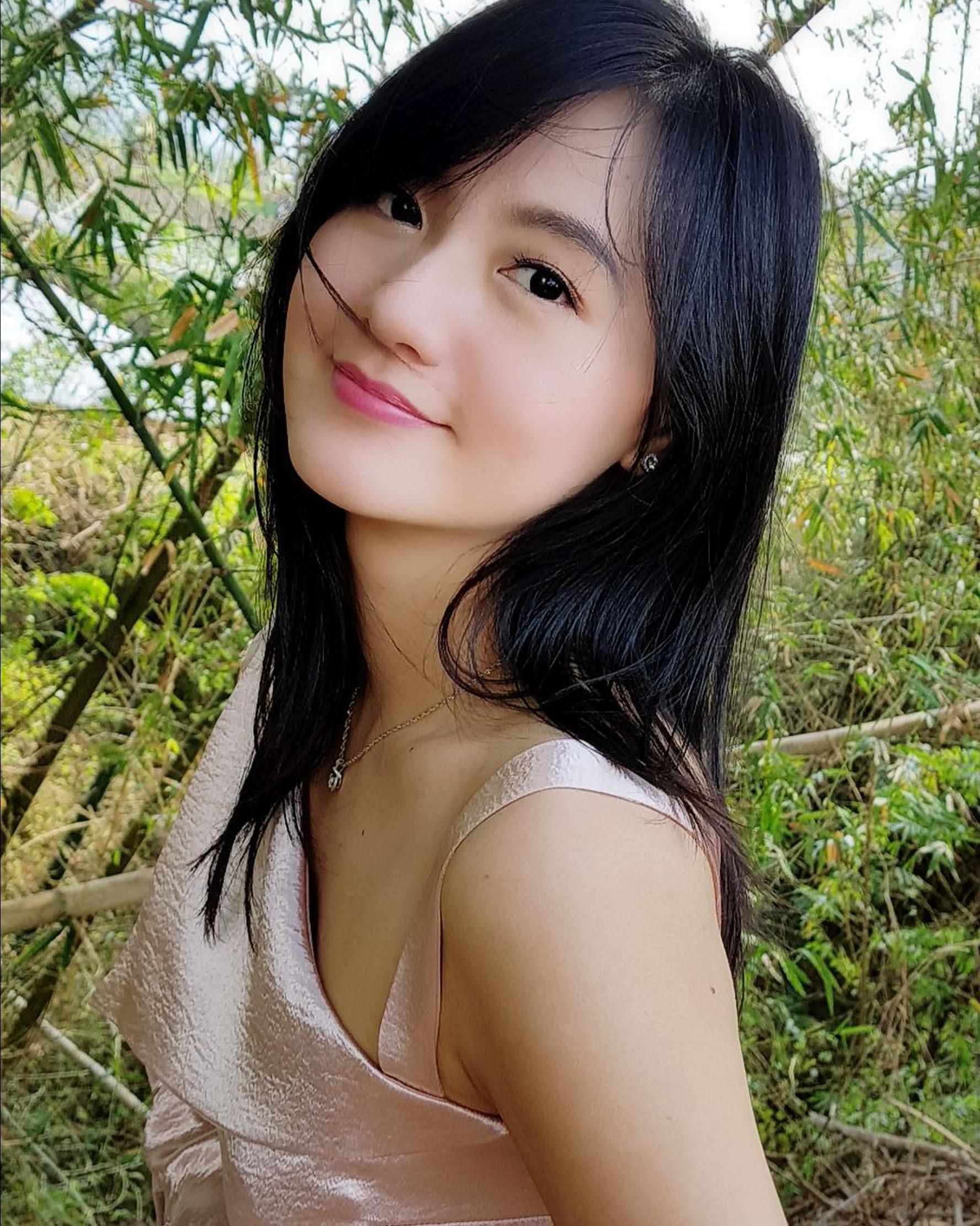 Cantik dan Bersuara Indah, Carollyne Dewi Siap Rilis Album Baru