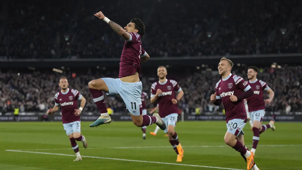 Foto: Liverpool Raih Poin Penuh di Markas West Ham United
