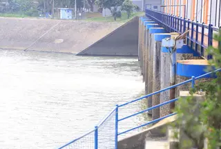 Sungai Cisadane di Kota Tangerang, Banten. (www.tangerangkota.go.id)