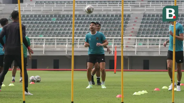 Foto: Miris, Latihan Resmi Perdana Timnas Indonesia Cuma Dihadiri 8 Pemain!