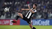 Gelandang Juventus Miralem Pjanic Miralem Pjanic dalam laga penyisihan grup Liga Champions, Juventus vs Dinamo Zagreb. (Reuters / Giorgio Perottino)