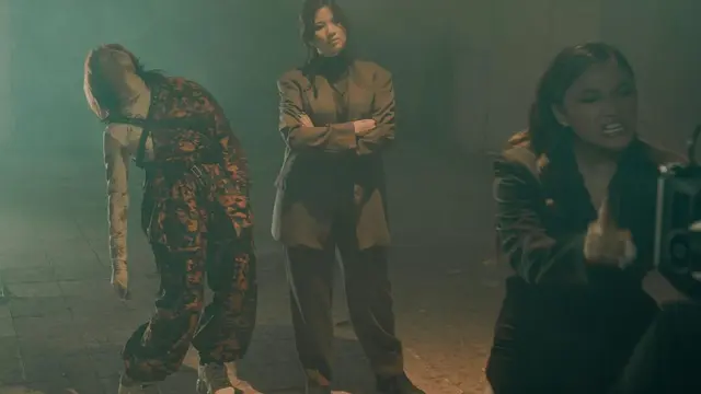 Danilla, Marion Jola, Ramengvrl