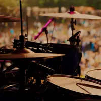 Banyak orang Bandung yang terobesesi jadi selebriti. Nggak percaya? Simak ulasannya di sini. 
