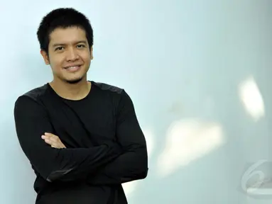 Pesinetron Dimas Seto kini tengah beralih profesi sebagai pebisnis. (Liputan6.com/Panji Diksana)