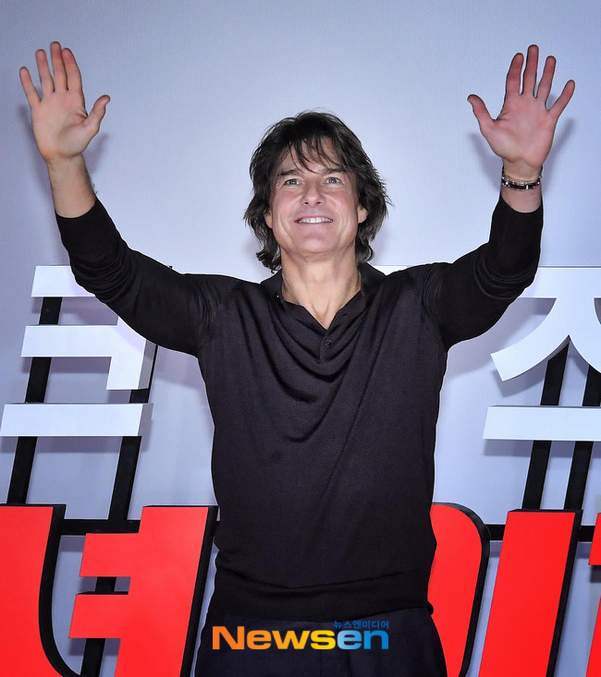 Tom Cruise Bakal Jadi Bintang Tamu Acara YouTube Jin BTS, Ikon Hollywood dan Mr. Worldwide Handsome Bertemu
