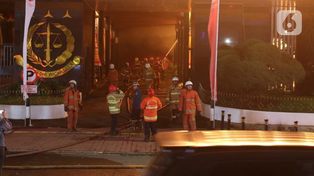 Gedung Kejaksaan Agung Terbakar