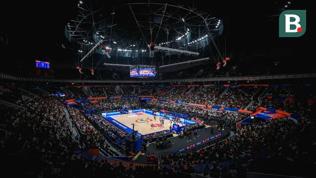 Foto: Indonesia Arena Bergemuruh! Laga Kanada Vs Prancis di Piala Dunia FIBA 2023 Berlangsung Sengit