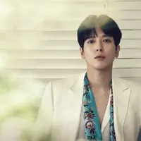 Yonghwa CNBLUE lakukan segala cara untuk dapatkan wanita idaman. 