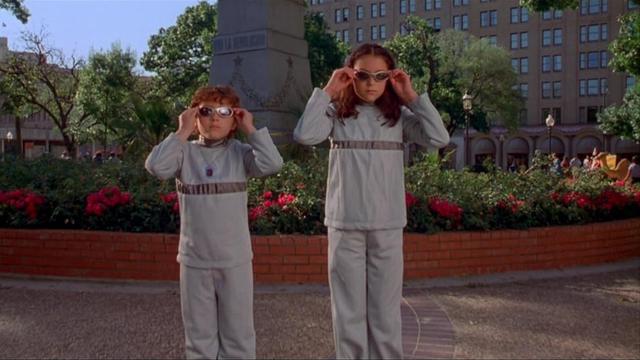 Spy Kids (2001)