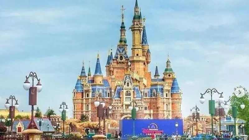 Tutup 3 Bulan, Disneyland Shanghai Siap Dibuka Kembali