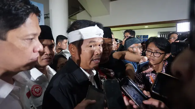 Cawagub Jawa Barat Dedi Mulyadi di Sabuga, Bandung