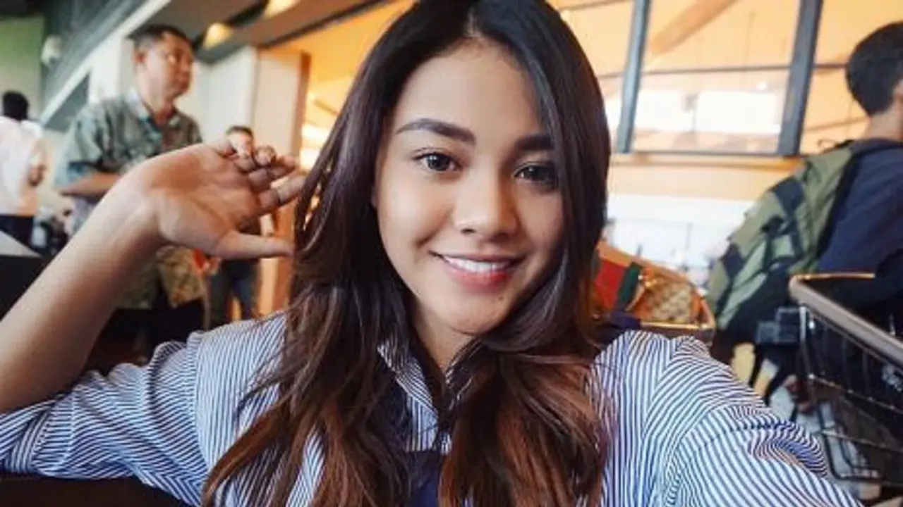 [Bintang] Aurel Hermansyah