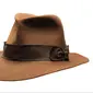 Topi fedora terkenal yang dikenakan Harrison Ford dalam film Indiana Jones and the Temple of Doom tahun 1984. (Propstore)